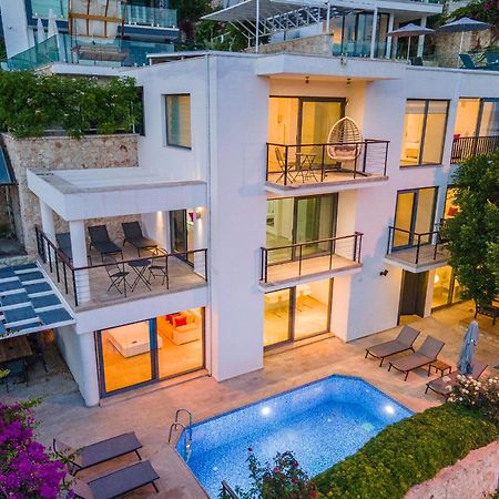 Luxus Villa Skyla Mit 5 Schlafzimmern & Meer-Blick 카스 외부 사진