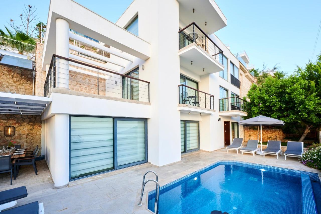 Luxus Villa Skyla Mit 5 Schlafzimmern & Meer-Blick 카스 외부 사진