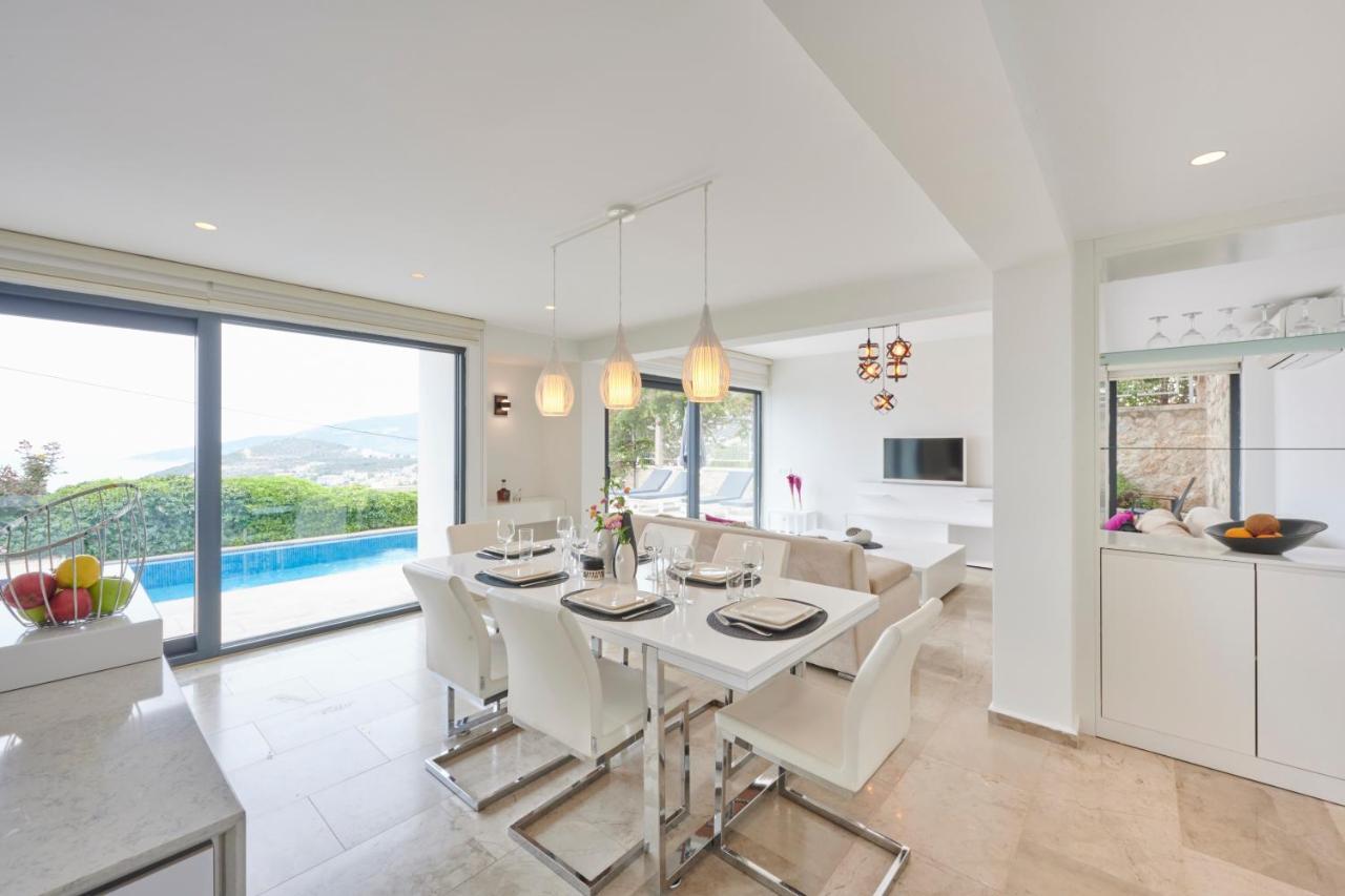 Luxus Villa Skyla Mit 5 Schlafzimmern & Meer-Blick 카스 외부 사진